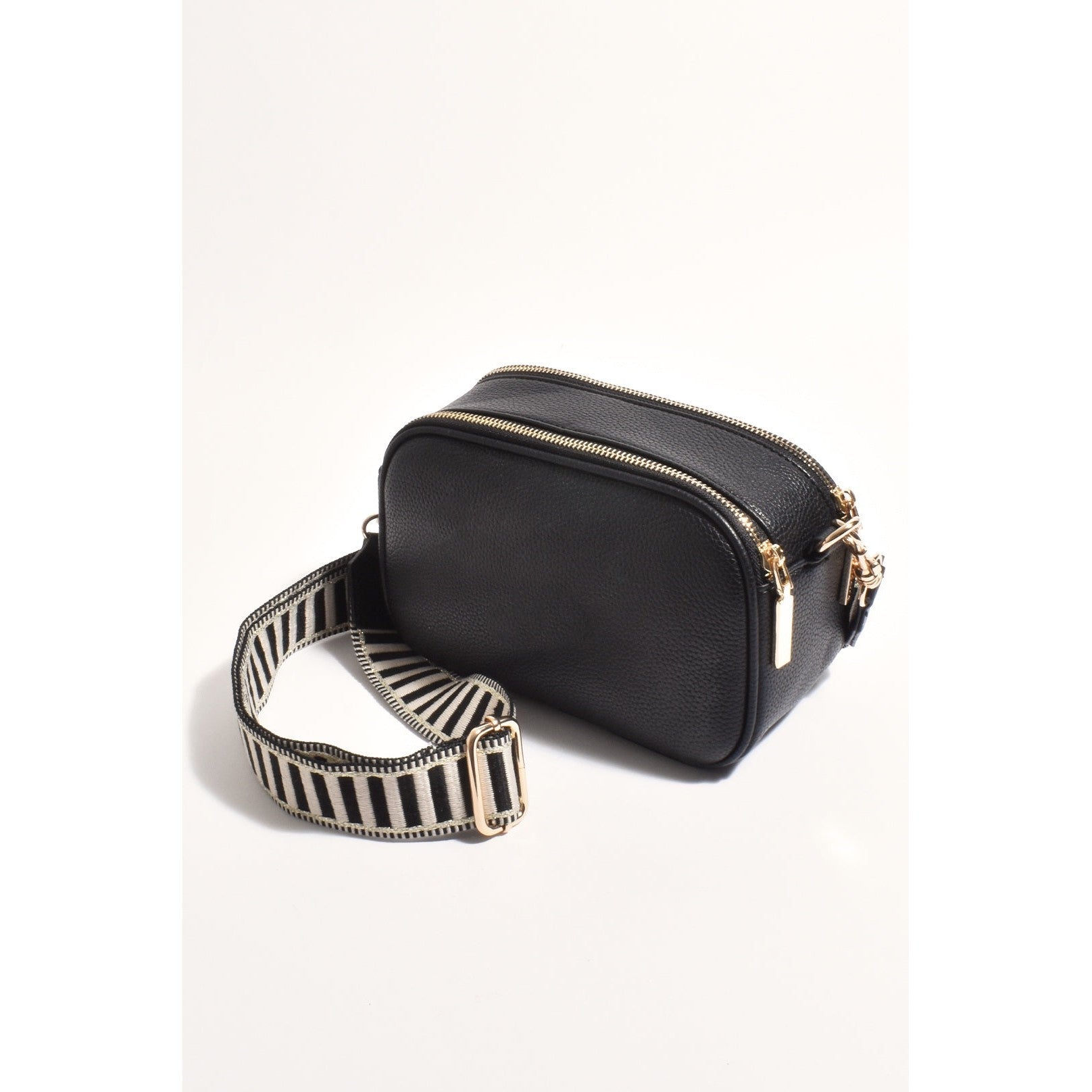 Adorne Bella Black Crossbody-Bags-Adorne-Après-She